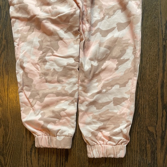 NWT The Upside jogger sweatpants - Picture 4 of 15